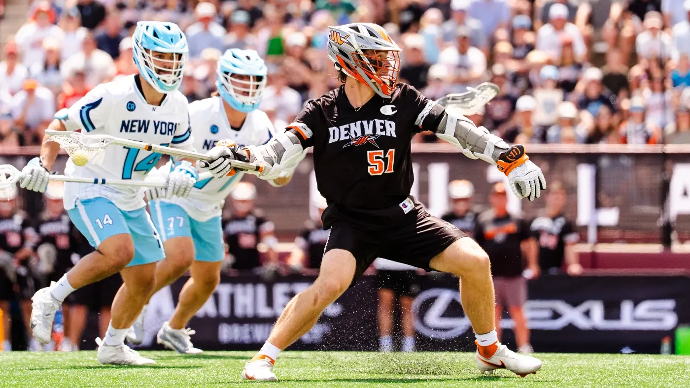 Denver Outlaws attackman Pat Kavanagh